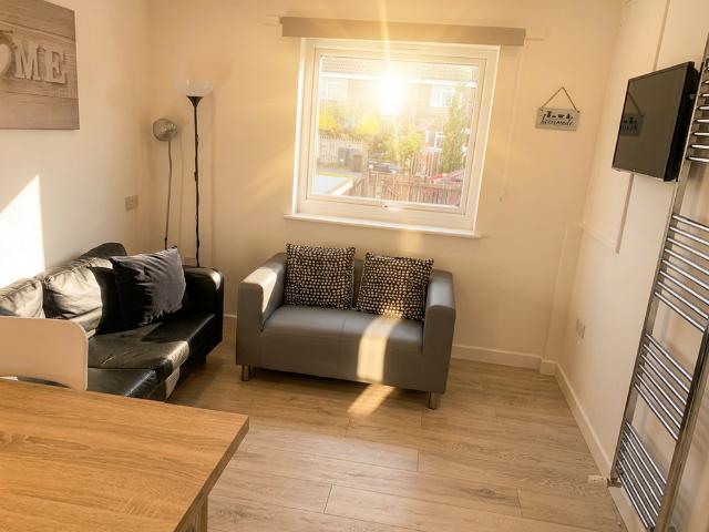 4 bedroom house to rent