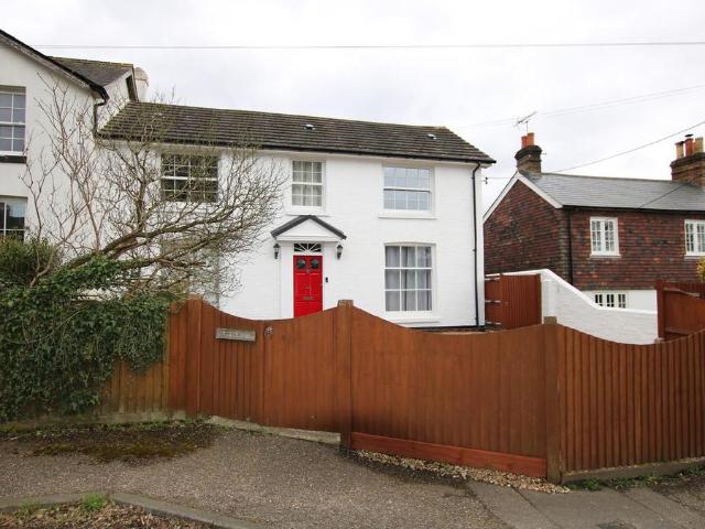 4 bedroom house to rent