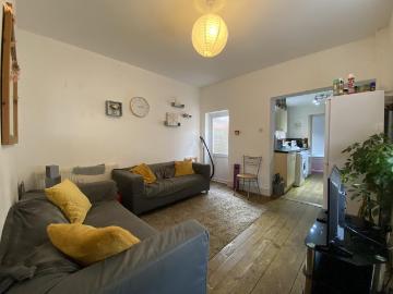 4 bedroom house to rent
