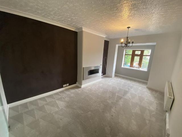4 bedroom house to rent