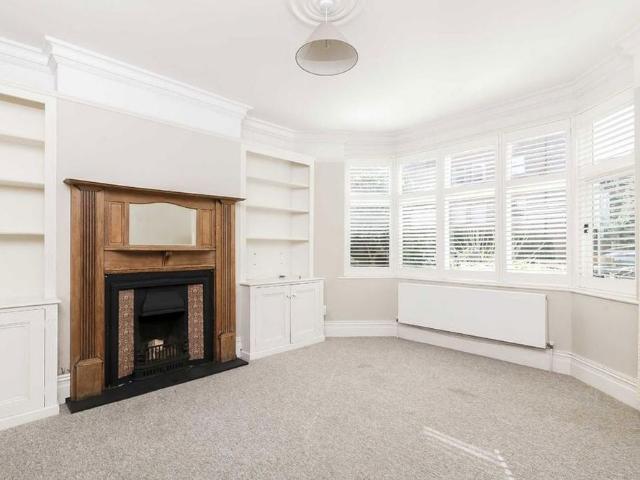 4 bedroom house to rent