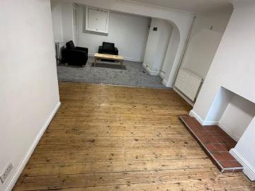4 bedroom house to rent