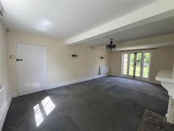 4 bedroom house to rent