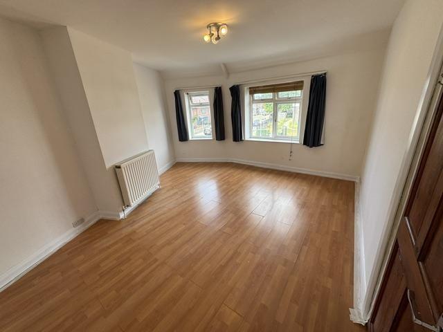 4 bedroom house to rent