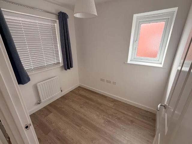 4 bedroom house to rent