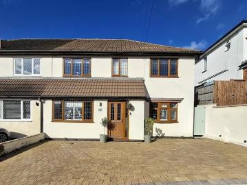 4 bedroom house to rent