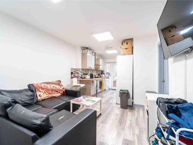 4 bedroom house to rent