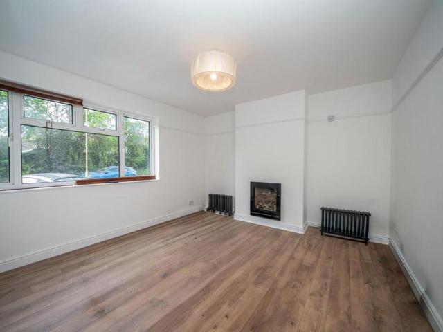 4 bedroom house to rent