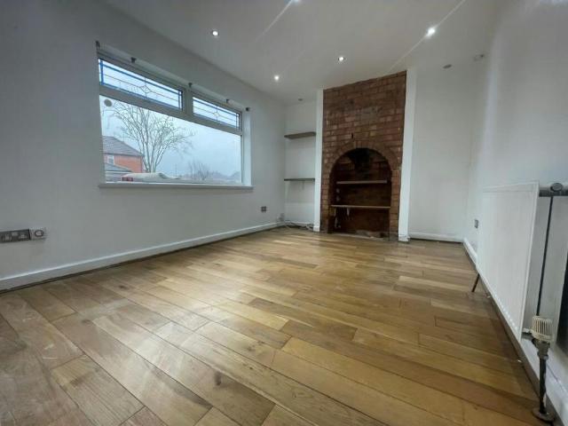 4 bedroom house to rent