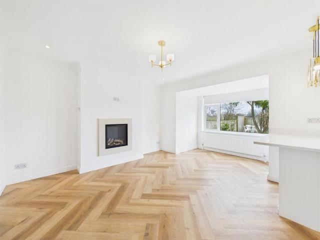 4 bedroom house to rent