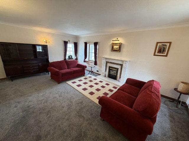 4 bedroom house to rent