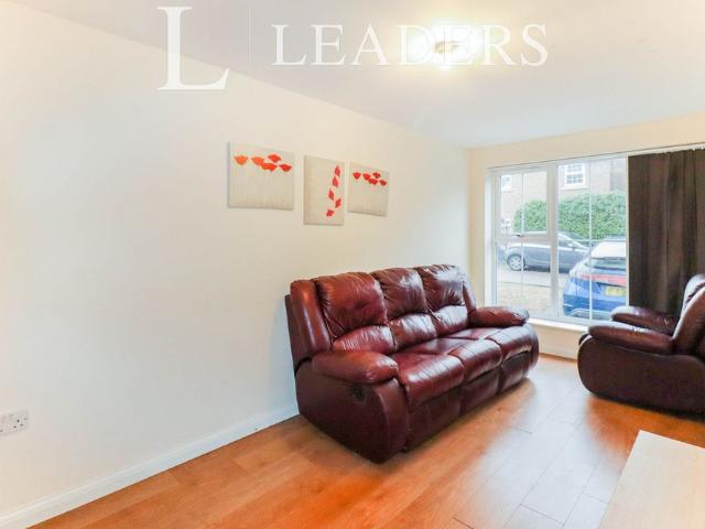 4 bedroom house to rent Whistlefish Court, Norwich, NR5