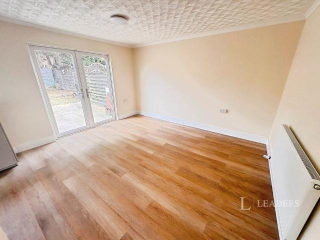 4 bedroom house to rent Beechwood Avenue, Grimsby, DN33