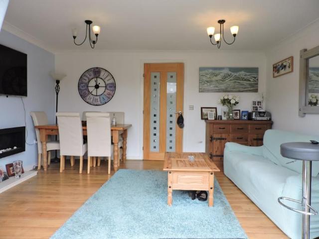 4 bedroom house to rent Caroline Way, Sovereign Harbour North, Eastbourne, BN23