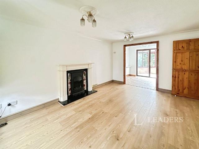 4 bedroom house to rent Cherry Orchard, Kenilworth, Warwickshire, CV8