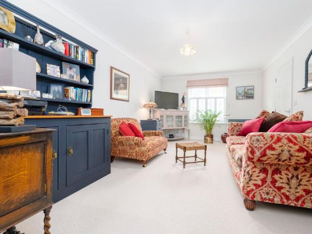4 bedroom house to rent Crown Meadow, Kenninghall, Norwich, NR16