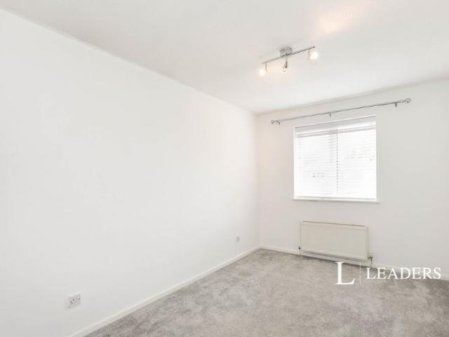4 bedroom house to rent Cranebrook Close, Crewe, CW1