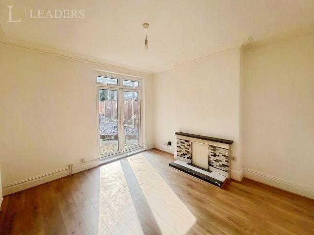 4 bedroom house to rent Empress Road, Derby, DE23