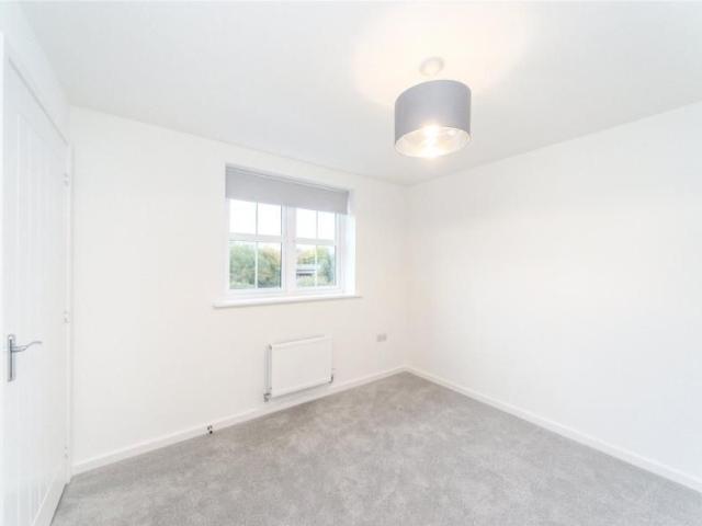 4 bedroom house to rent Funnell Drive, Stone Cross, Pevensey, East Sussex, BN24