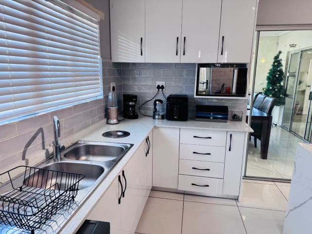 4 Bedroom House To Rent Furnished in Tijgerhof, Milnerton Available 1 January 2027