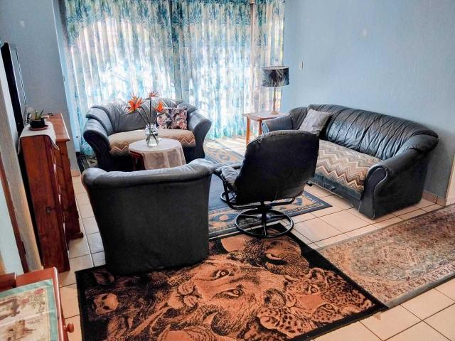 4 Bedroom House to rent in Wilro Park Ext