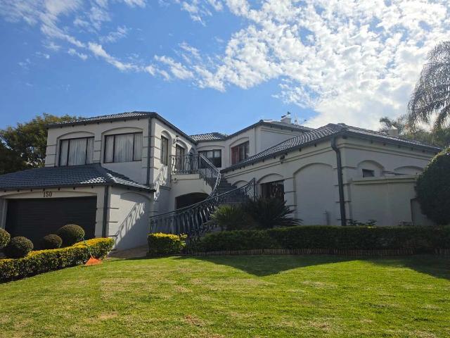 4 Bedroom House to Rent in Woodhill Golf Estate