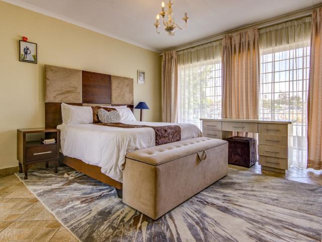 4 Bedroom House To Rent in Allen Grove