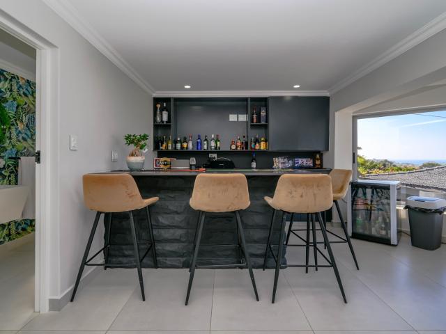 4 Bedroom House To Rent in Ballito Central