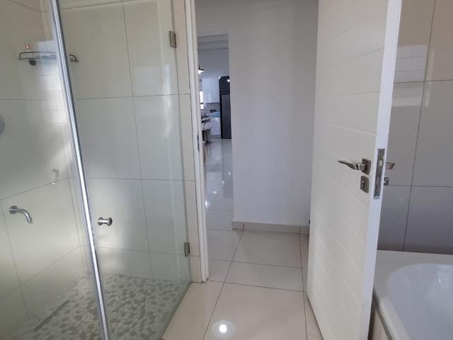 4 Bedroom House To Rent in Britannia Bay