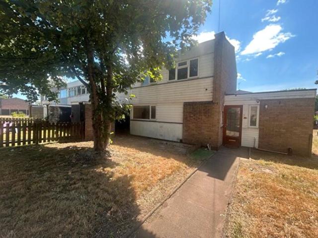 4 Bedroom House To Rent In Craneberry Road, Birmingham B37