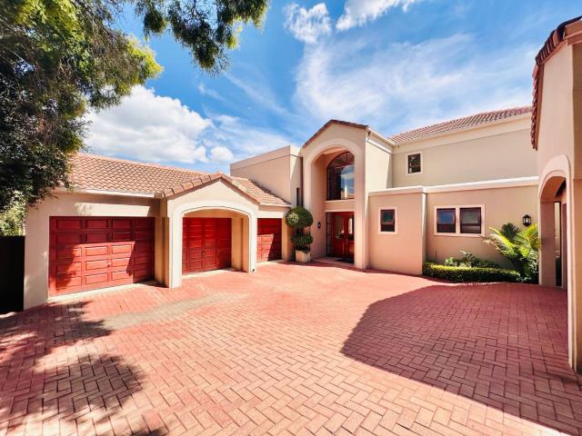 4 Bedroom House to Rent in Dainfern Golf Estate
