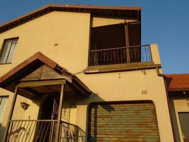 4 Bedroom house to rent in Eldorado Park, Soweto