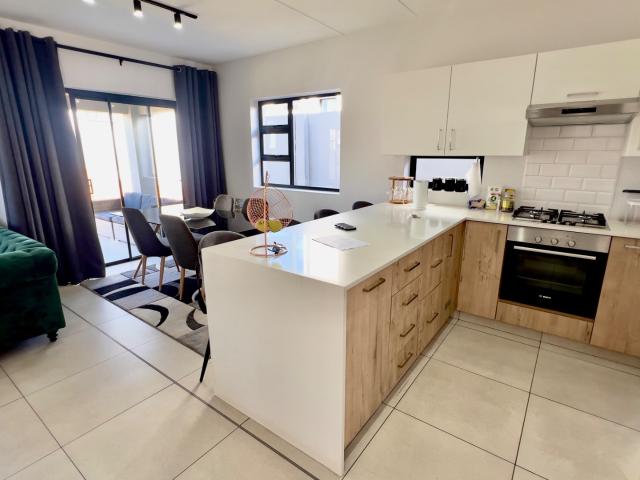 4 Bedroom House To Rent in Fourways