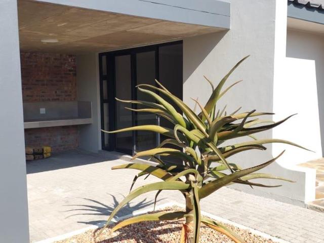 4 Bedroom House to Rent in George South