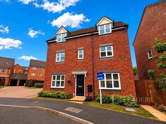 4 Bedroom House To Rent In Girton Way, Mickleover, Mickleover, DE3
