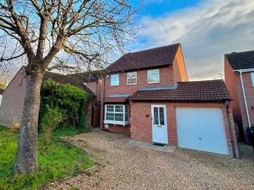 4 Bedroom House To Rent In Heelands, MK13