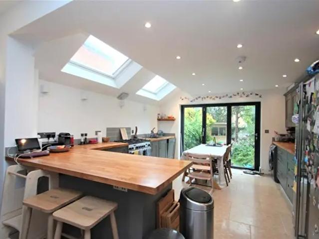 4 Bedroom House To Rent In Hill View Road, West Oxford, OX2