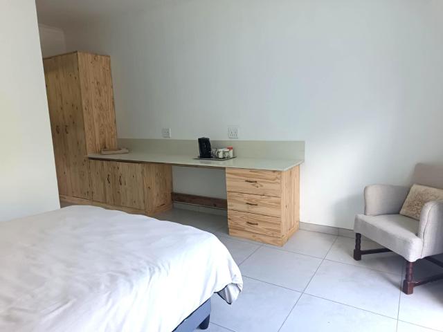 4 Bedroom House To Rent in Hillcrest Park