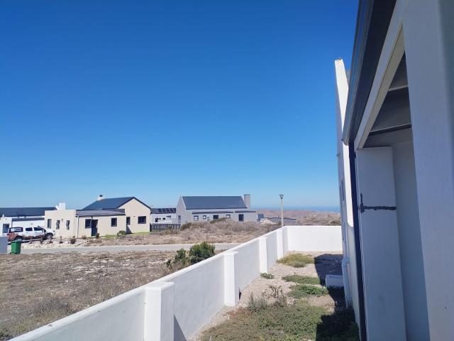 4 Bedroom House To Rent in Hoogland