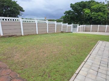 4 Bedroom House To Rent in Illovo Glen
