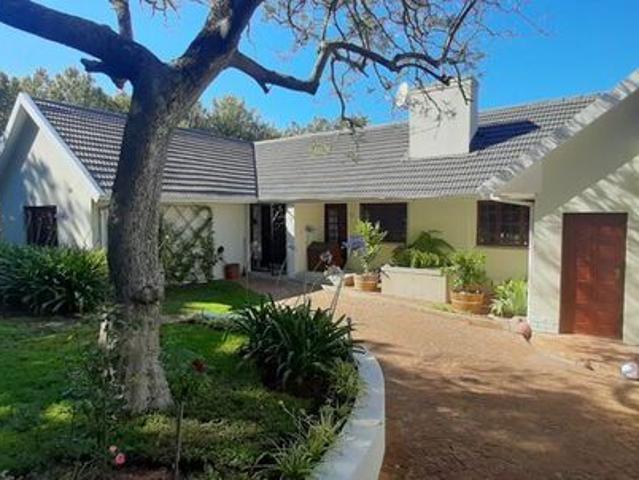 4 Bedroom house to rent in Kenridge, Durbanville