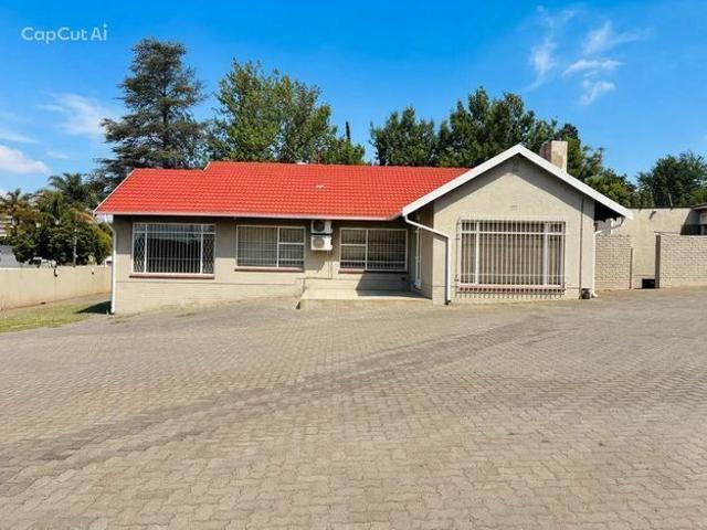 4 Bedroom house to rent in Kensington B, Randburg