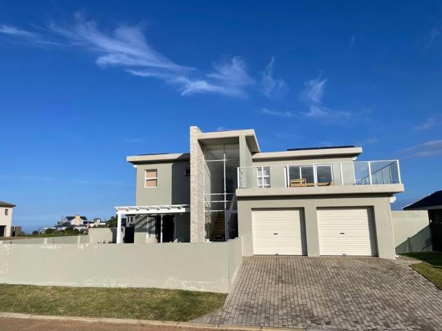 4 Bedroom House to Rent in Le Grand Estate