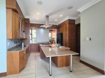 4 Bedroom House To Rent in Mantevrede