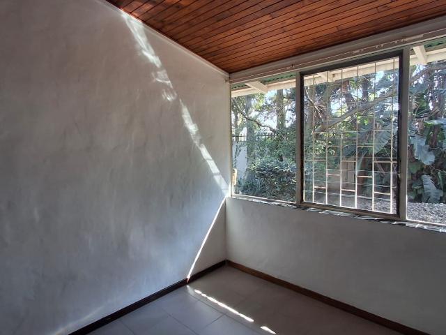 4 Bedroom House To Rent in Menlo Park