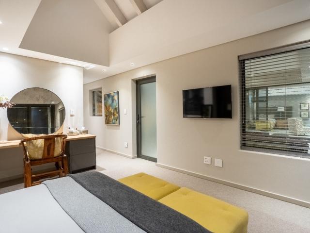 4 Bedroom House To Rent in Pearl Valley at Val de Vie