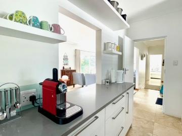4 Bedroom House To Rent in Piesang Valley