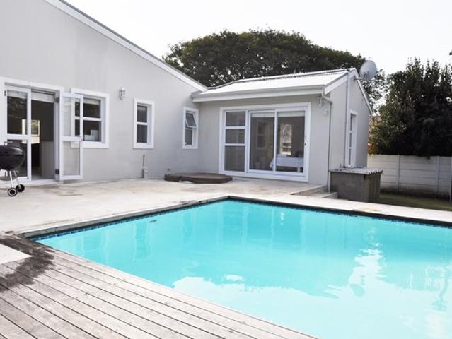 4 Bedroom House To Rent in Poortjies