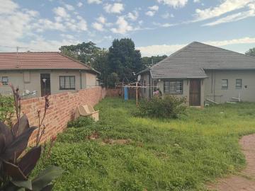 4 Bedroom House to Rent in Primrose