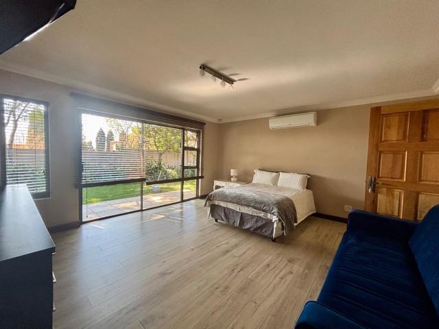 4 Bedroom House To Rent in Ruimsig
